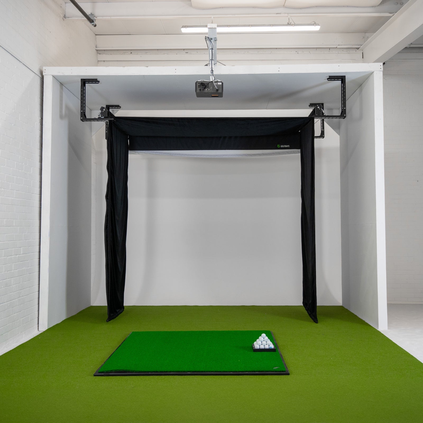 Golfbays Retractable Simbox Golf Simulator Enclosure - W 2.6m x H 3m x D 1.2m